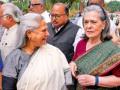 ...जेव्हा जया बच्चन यांच्या पाठीशी उभ्या राहिल्या सोनिया गांधी! - Marathi News | ...when Sonia Gandhi stood by Jaya Bachchan | Latest national News at Lokmat.com