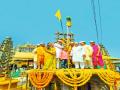 Gudhi Padwa 2026 : जेजुरी गडावर गुढी उभारून नववर्षाचे स्वागत  - Marathi News | pune news Welcome the New Year by erecting a Gudi at Jejuri Fort | Latest pune News at Lokmat.com