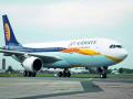 Jet Airways पुन्हा आकाशात भरारी घेणार; कंपनीला मिळाला नवीन मालक... - Marathi News | Jet Airways NCLAT: Jet Airways to take off again; company got a new owner | Latest business News at Lokmat.com