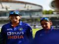 Jhulan Goswami Farewell Match: झुलन गोस्वामीच्या फेअरवेल सामन्यामध्ये कर्णधार हरमनप्रीत कौर भावूक, पाहा निरोपाचा क्षण - Marathi News | Jhulan Goswami Farewell Match Captain Harmanpreet Kaur Gets Emotional In Jhulan Goswami's Farewell Match, Watch Farewell Moment | Latest cricket Photos at Lokmat.com