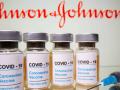 Corona Vaccine: केवळ एकच डोस पुरेसा; 'या' कंपनीची कोरोना लस मंजुरीच्या प्रतीक्षेत - Marathi News | american fda claims johnson and johnson corona single dose vaccine can prevent coronavirus | Latest international Photos at Lokmat.com