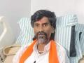 गावात या; पण २४पर्यंतच; मनोज जरांगे पाटलांचा इशारा, जालन्यात गावबंदीच्या बोर्डावरून राडा - Marathi News | The leader of the movement, Manoj Jarange Patil, has become aggressive after breaking the boards put up by the Maratha community. | Latest jalana News at Lokmat.com