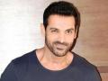 जॉन अब्राहम आहे बिझी मॅन, 'पठाण'साठी अभिनेत्याकडे नाही वेळ - Marathi News | John Abraham is a busy man, the actor has no time for 'Pathan' | Latest filmy News at Lokmat.com