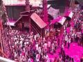 जोतिबाच्या नावानं चांगभलं, 'दख्खनचा राजा' गुलालात न्हाला ! - Marathi News | Devotees during the Jyotiba Chaitra Yatra in Kolhapur | Latest kolhapur Videos at Lokmat.com