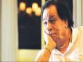 Kader Khan's Death : जेव्हा अमिताभ बच्चन यांचे आवाज बनले होते कादर खान, हे आहेत त्यांचे 10 सुपरहिट डायलॉग - Marathi News | Kader Khan's Death: When Amitabh Bachchan's voice was made Kedar Khan, his 10 superhit dialogues | Latest filmy News at Lokmat.com