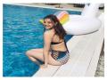 स्विमिंग पुलमध्ये हॉट अंदाजात दिसली काजल अग्रवाल - Marathi News | Kajal Aggarwal hot photo in swimming pool PSC | Latest filmy Photos at Lokmat.com