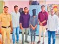 मामाला भेटायला आलेल्या अल्पवयीन मुलीवर कल्याण रेल्वे यार्डात अत्याचार - Marathi News | Minor girl who came to meet her uncle was tortured at Kalyan railway yard | Latest kalyan-dombivli News at Lokmat.com