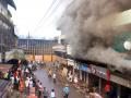 कणकवलीत किराणा मालाच्या दुकानाला आग , लाखोंचे नुकसान - Marathi News | Fire at grocery store in Kankavali, loss of lakhs | Latest sindhudurga News at Lokmat.com