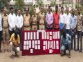 Satara: पोलिसांनी वेशांतर करून चोरटे पकडले; अर्धा किलो सोन्याचे दागिने हस्तगत - Marathi News | | Latest satara News at Lokmat.com