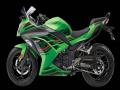 अपडेटेड Kawasaki Ninja 300 लाँच, नवीन फिचर्ससह मिळणार शानदार परफॉर्मन्स - Marathi News | kawasaki ninja 300 2023 launched check kawasaki bike price and features | Latest auto News at Lokmat.com