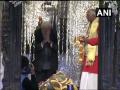 पंतप्रधानपद स्वीकारल्यापासून मोदींनी तिसऱ्यांदा घेतलं केदारनाथाचे दर्शन - Marathi News | Uttarakhand : Prime Minister Narendra Modi offers prayers at Kedarnath Temple in Kedarnath | Latest national News at Lokmat.com