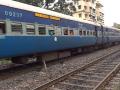 उष्माघातामुळे केरळ एक्सप्रेसमधील 4 प्रवाशांचा मृत्यू  - Marathi News | Four Passengers Die In Kerala Express Due To Heat | Latest national News at Lokmat.com