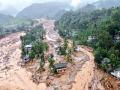 Kerala Wayanad Landslides : नदीमध्ये मृतदेह तरंगताना दिसले, रस्ते-पूल खचले, 200 घरं तुटले...; वायनाड मधील मृतांचा आकडा 43 वर - Marathi News | Kerala wayanad Landslides roads-bridges collapsed, 200 houses destroyed Death toll in Wayanad rises to 43 | Latest national News at Lokmat.com