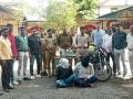 नकली सोने आणि एटीएम कार्डाची हेराफेरी करणारे दोघे चोरटे पोलिसांच्या जाळ्यात - Marathi News | police arrested two thieves in fake gold and atm card fraud | Latest buldhana News at Lokmat.com