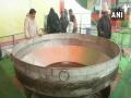 दिल्लीत शिजतेय 'बिरबलाची खिचडी', मतांसाठी 'शाही' हुशारी - Marathi News | 5000 kilogram khichad cooked at ramlila maidan | Latest editorial News at Lokmat.com