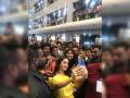 नाशिकमधील ह्या गोष्टीमुळे भारावून गेली कियारा आडवाणी - Marathi News | Nashik Gives A Warm Welcome To Kiara Advani | Latest filmy News at Lokmat.com