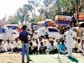 किल्लारी साखर कारखाना बचाव कृती समितीचा रास्ता रोको - Marathi News | agitation from the Killari Sugar Factory Rescue Committee | Latest latur News at Lokmat.com