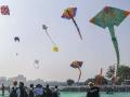 Makar Sankranti 2022: अपघातामुळे पतंग महोत्सव कालबाह्य होण्याच्या मार्गावर - Marathi News | Kite Festival on the verge of expiration due to accident in makarsankrant | Latest pune News at Lokmat.com