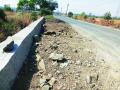 कोंडला रस्त्याचे काम अपूर्ण, कंत्राटदार काहीच करेना - Marathi News | Kondla road work is incomplete, contractor does nothing | Latest vasai-virar News at Lokmat.com