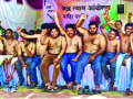 दिव्यांगांचे ‘कपडे काढो’ आंदोलन - Marathi News | Divyang's 'Remove the clothes' movement | Latest kolhapur News at Lokmat.com