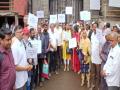 कोल्हापुरातील विविध प्रश्नी महापालिकेसमोर जोरदार निदर्शने - Marathi News | Violent protests in front of Kolhapur Municipal Corporation on various issues | Latest kolhapur News at Lokmat.com