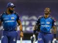 अखेरच्या चार षटकात काहीही शक्य : पोलार्ड - Marathi News | Anything possible in the last four overs: Pollard | Latest cricket News at Lokmat.com