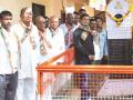 क्रांतिदिनी महापुरुषांना अभिवादन - Marathi News | Greetings to great men of revolution | Latest buldhana News at Lokmat.com