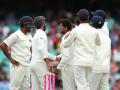 India VS England : कुलदीपला इंग्लंडविरुद्धच्या मालिकेत संधी मिळायला हवी - इरफान - Marathi News | India VS England: Kuldeep should get a chance in series against England - Irfan Pathan | Latest cricket News at Lokmat.com