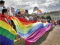 Russia: रशियात समलिंगी व्यक्तींभोवतीचा फास घट्ट! - Marathi News | Russia: The noose around gay people in Russia is tight! | Latest editorial News at Lokmat.com