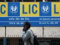 LIC Jeevan Saral Pension Plan: भन्नाट! LIC च्या 'या' पॉलिसीमध्ये मिळणार 12 हजार रुपये पेन्शन; जाणून घ्या डिटेल्स - Marathi News | LIC Jeevan Saral Pension Plan: LIC's 'Jeevan Saral Pension Plan' will give pension of Rs 12,000; know details | Latest business Photos at Lokmat.com