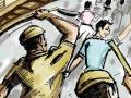विसर्जनात दोन मंडळांमध्ये हाणामारी; पोलिसांकडून लाठीमार - Marathi News | Two circles clash in immersion; Lathi charge by police | Latest chandrapur News at Lokmat.com