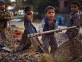 अनेक ठिकाणाहून बालमजूर हटविले; लोकमतच्या बातमीचा दणका - Marathi News | Child laborers removed from many places; Lokmat news impact | Latest nagpur News at Lokmat.com