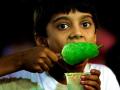 उन्हाळ्यात आइसगोळा खाताय? मुलांना आइसगोळा देण्याआधी हे वाचा - Marathi News | Eating ice gola in summer? Read this before giving ice gola to your kids | Latest gadchiroli News at Lokmat.com