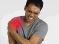 खांद्याच्या वेदना वाढल्या; 'फ्रोझन शोल्डर' नाही ना? - Marathi News | increased shoulder pain; is it 'frozen shoulder'? | Latest chandrapur News at Lokmat.com