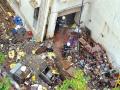 इमारतीला लागलेली आग २२ तास धुमसली... - Marathi News | Fire burns for 7 hours | Latest mumbai News at Lokmat.com
