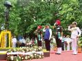 शहिदांचा त्याग, समर्पण वाया जाऊ देऊ नका - मुख्यमंत्री - Marathi News | Don't sacrifice the martyrs, don't waste your dedication - CM | Latest mumbai News at Lokmat.com