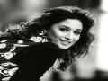 'या' प्रसिद्ध गायकाने माधुरीला लग्नासाठी दिला होता नकार! - Marathi News | Happy Birthday Madhuri Dixit : Do You Know Madhuri Was Once Rejected By A Bollywood Singer? Know The Reason | Latest filmy News at Lokmat.com