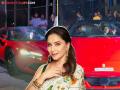 माधुरी दीक्षितने घेतली swanky Ferrari, 'या' लक्झरी कारची किंमत माहितीये का? - Marathi News | Madhuri Dixit bought a swanky Ferrari know the price of the luxury car get details | Latest filmy News at Lokmat.com
