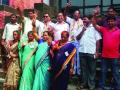 महाडमध्ये शिवसेनेचे २१, काँग्रेसचे २० सरपंच - Marathi News |  Shivsena's 21, Congress's 20 sarpanchs in Mahad | Latest raigad News at Lokmat.com