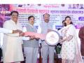 शासनाचे काम लोकाभिमुख, गतिमान आणि पारदर्शक; मुंबईतील लाभार्थ्यांना विविध लाभांचे वितरण - Marathi News | Government work is people-oriented, dynamic and transparent; Distribution of various benefits to beneficiaries in Mumbai | Latest maharashtra News at Lokmat.com