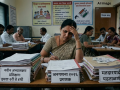 अभ्यासक्रम प्रशिक्षण, जनगणना, मतदारयादी पडताळणी; राज्यातील प्राथमिक शिक्षकांवर कामाचा डोंगर - Marathi News | Curriculum training, census, voter list verification; Primary teachers in the state have a mountain of work to do | Latest maharashtra News at Lokmat.com