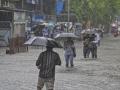 Maharashtra Weather Forecast: रेड अलर्ट! मुंबई-पुण्यासह 'या' जिल्ह्यांत पाऊस घालणार धुमाकूळ - Marathi News | Maharashtra Weather Forecast Red Alert for 7 districts of maharashtra including Mumbai-Pune | Latest maharashtra News at Lokmat.com