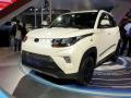 Auto Expo 2020: सर्वात स्वस्त इलेक्ट्रिक कार Mahindra eKUV100 लाँच; जाणून घ्या फीचर्स - Marathi News | Auto Expo 2020: Cheapest electric car Mahindra eKUV100; Learn Features | Latest auto Photos at Lokmat.com
