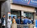 Yes Bank Crisis: येस बँकेतले खाते गोठले; आता काय कराल? - Marathi News | Yes Bank Crisis: Account bank frozen; What will you do now | Latest business News at Lokmat.com