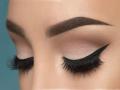 थंडीमध्ये मेकअप करण्यासाठी 'या' टिप्स करतील मदत! - Marathi News | new stylish winter makeup tricks | Latest beauty News at Lokmat.com