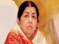गानसम्राज्ञी लता मंगेशकर यांना रुग्णालयात करण्यात आले दाखल - Marathi News | Lata Mangeshkar Hospitalised After Breathing Trouble | Latest filmy News at Lokmat.com
