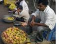 गावरान आंब्याचे प्रमाण घटले ! - Marathi News | Gavaran mangoes have reduced! | Latest vashim News at Lokmat.com
