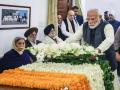 उदयोन्मुख शक्ती म्हणून देशाला ओळख देणारा नेता - Marathi News | Dr Manmohan Singh life will continue to inspire everyone including future generations says PM Narendra Modi | Latest national News at Lokmat.com