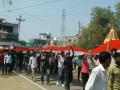 मानोऱ्यात दीडशे मिटरचा राष्ट्रध्वज घेऊन काढली रॅली - Marathi News | Rally took with 150 meters National Flag | Latest vashim News at Lokmat.com