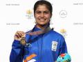 कष्टाशिवाय पदक नाहीच - मनु भाकर - Marathi News | without hard work Not medal - Manu bhaker | Latest other-sports News at Lokmat.com